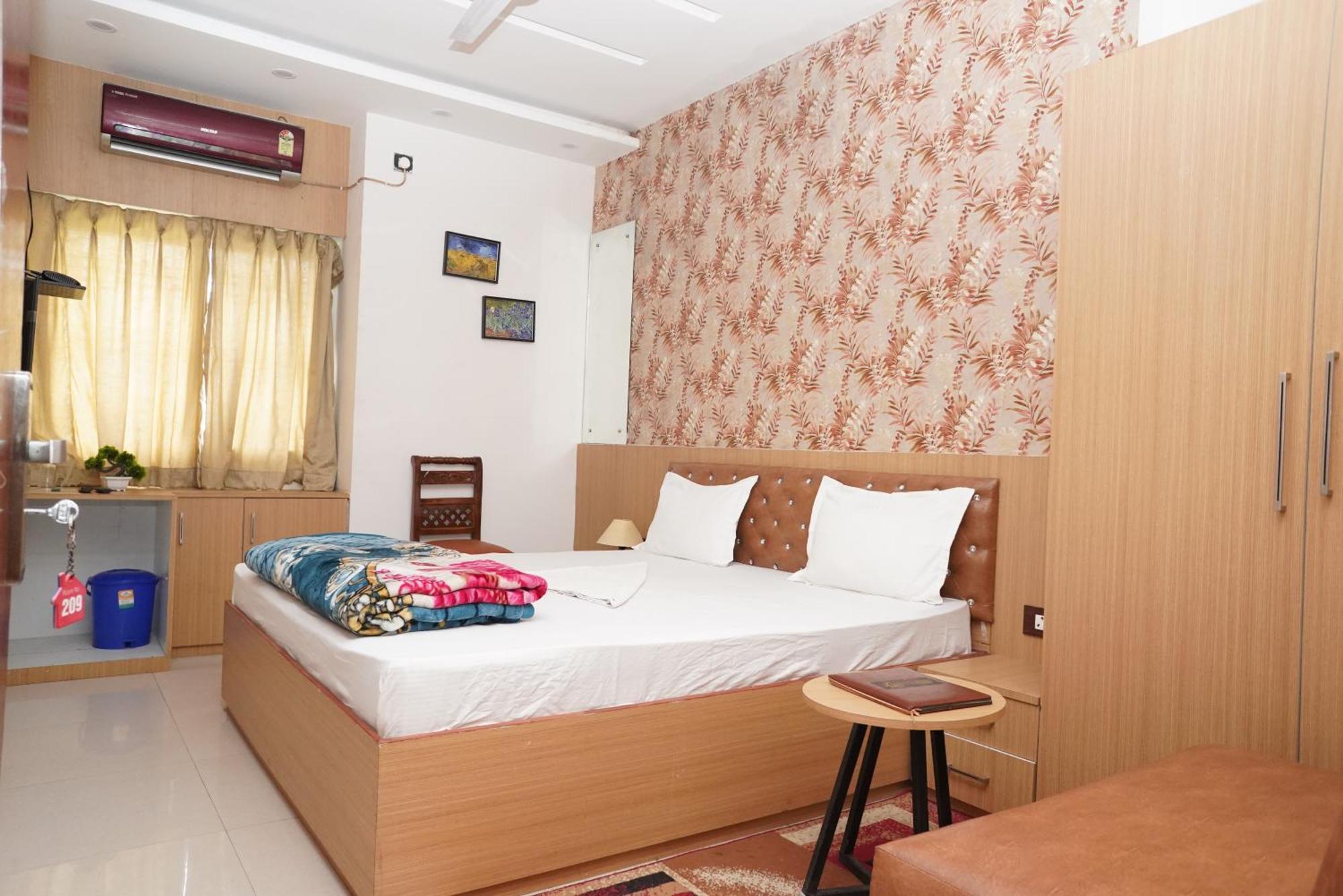 Hotel Sunshine & Restaurant Purnia Dış mekan fotoğraf